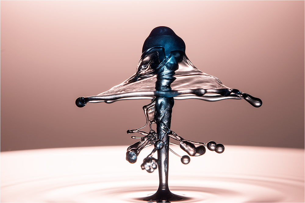 Wassertropfen-Skulpturen