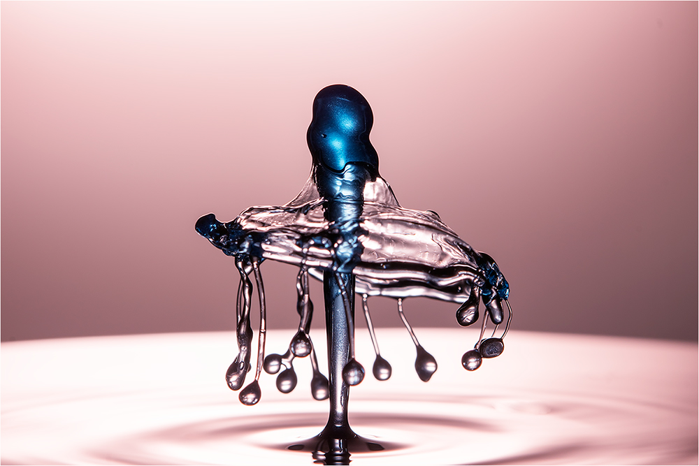 Wassertropfen-Skulpturen